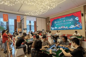 杯赛巅峰对决！蓬莱烈马队火力全开东海风暴队，举重赛场再起波澜；观赏性拉满的简单介绍